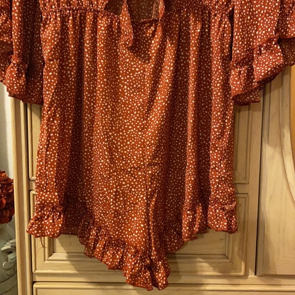 Open Back Romper - Picture 7 of 8